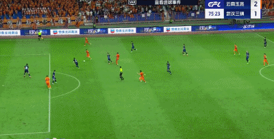 mk体育官方-中超战报:罗竞世界波,李松益自摆乌龙,云南玉昆2-1武汉三镇