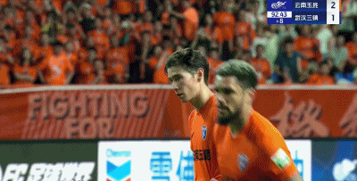 mk体育官方-中超战报:罗竞世界波,李松益自摆乌龙,云南玉昆2-1武汉三镇
