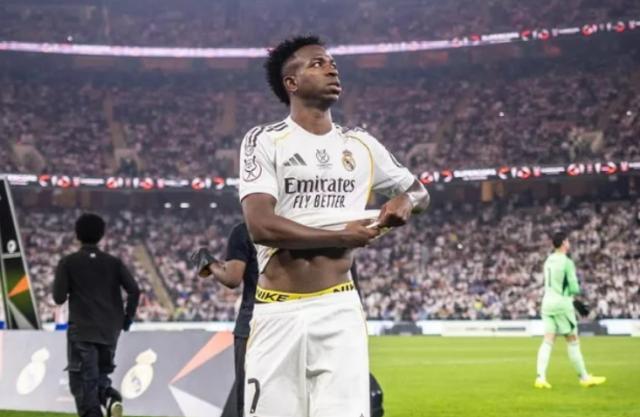 MK体育直播-维尼修斯找回状态难救皇马 阿隆索帅位还稳吗？