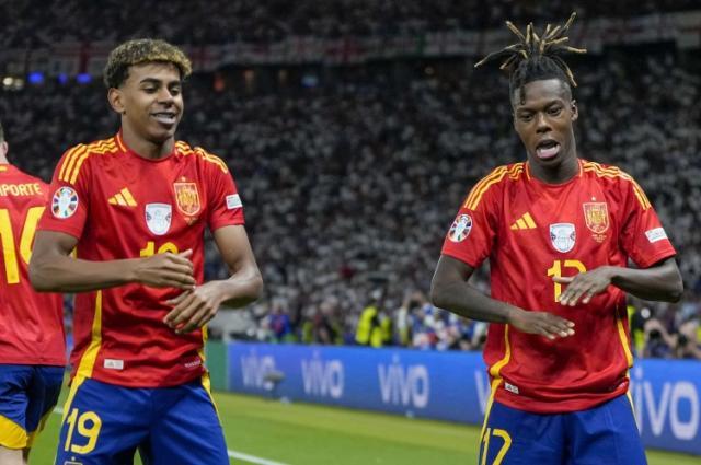 MK体育直播-【早报】阿诺德任意球显功力，英格兰客胜芬兰