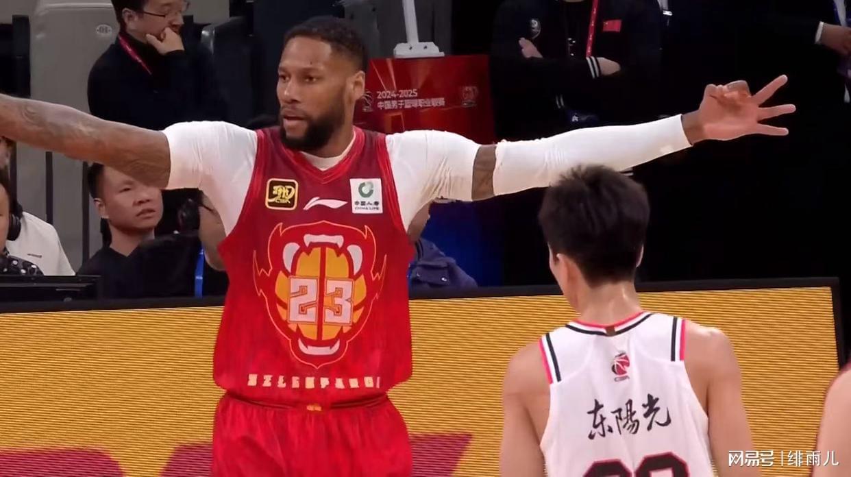 MK体育直播-不打了!广东强力外援确认下家,朱芳雨彻底失去“后路”!