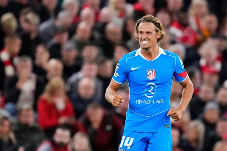 MK体育赛事-略伦特：不知道挡出巴萨多少次传中和角球，我们最终还是坚持下来