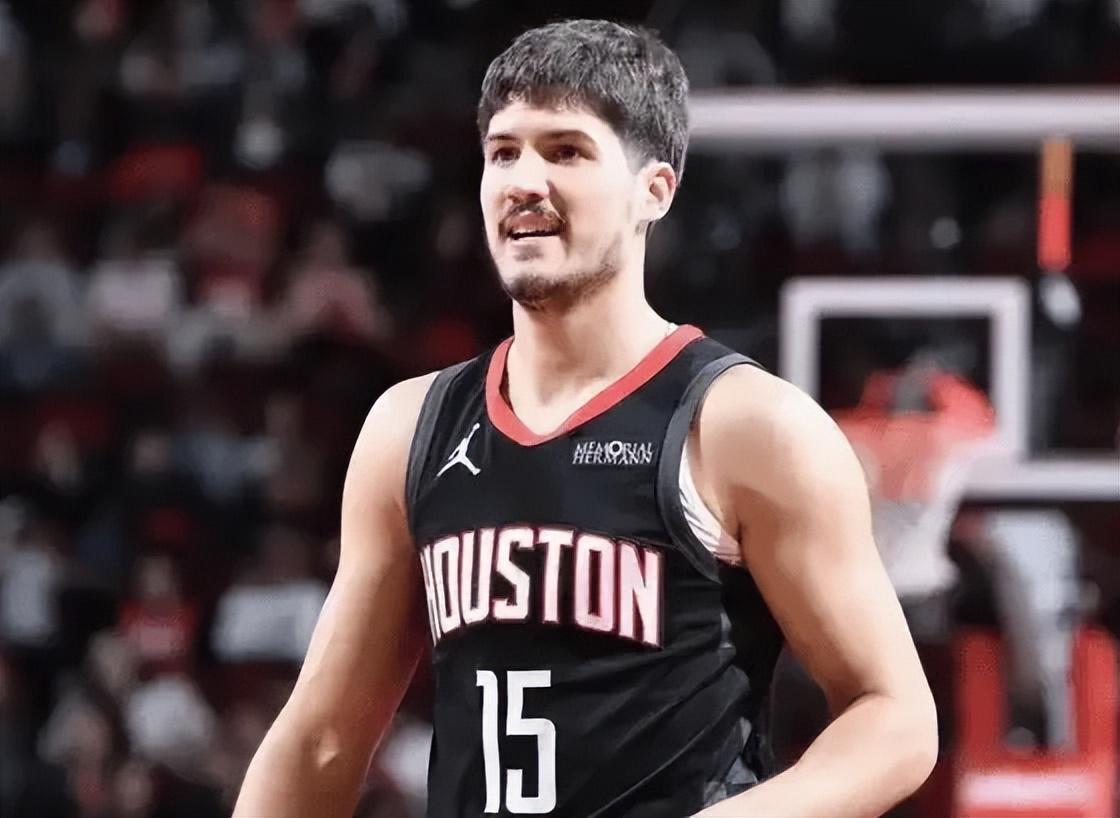 竞技体育-火箭4小将各存隐患！阿门无投篮，史密斯谢泼德不稳，伊森别持球