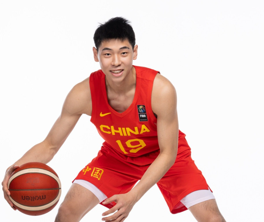 男篮82-78胜FMP拉德尼基 球员评价:4人优秀,2人及格,5人低迷